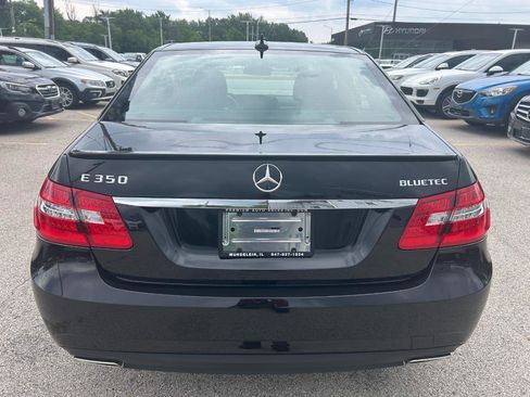 Used 2013 Mercedes-Benz E 350 BlueTEC Sedan image 6
