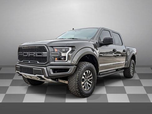 Used 2020 Ford F150 Raptor image 3