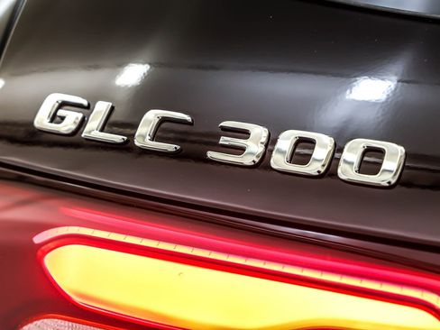 New 2026 Mercedes-Benz GLC 300 image 10