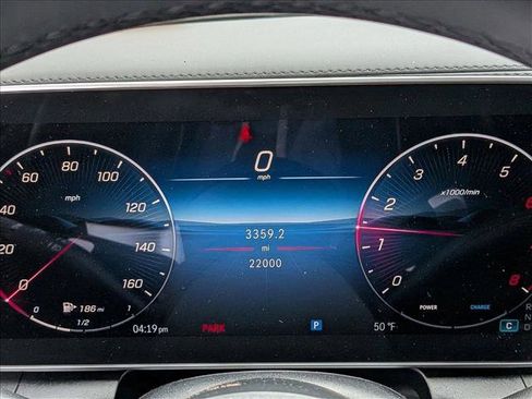 Certified 2025 Mercedes-Benz GLC 300 4MATIC image 7