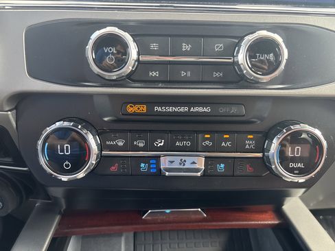 Used 2022 Ford F250 King Ranch w/ King Ranch Ultimate Package image 40