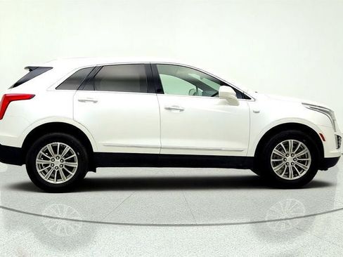Used 2019 Cadillac XT5 Luxury FWD image 4