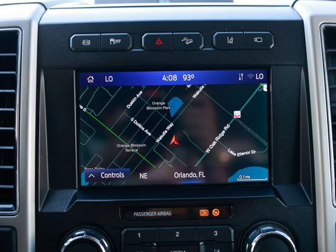 Used 2021 Ford F350 Lariat w/ Lariat Ultimate Package image 40