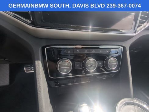 Used 2021 Volkswagen Atlas Cross Sport SEL Premium R-Line image 16