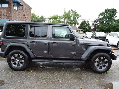 Used 2023 Jeep Wrangler Unlimited Sport AWD/4WD image 5