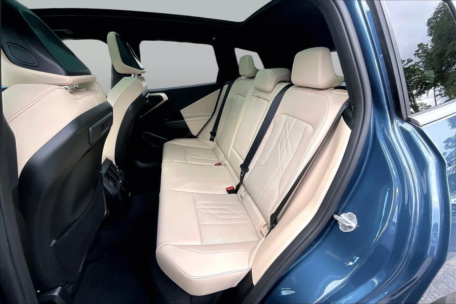 Used 2025 BMW X3 xDrive30i AWD/4WD image 21