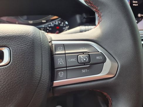 Used 2024 Jeep Compass Trailhawk image 28