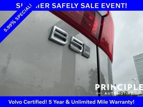 Certified 2025 Volvo XC60 B5 Core AWD/4WD image 14