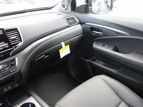 New 2026 Honda Ridgeline RTL image 35