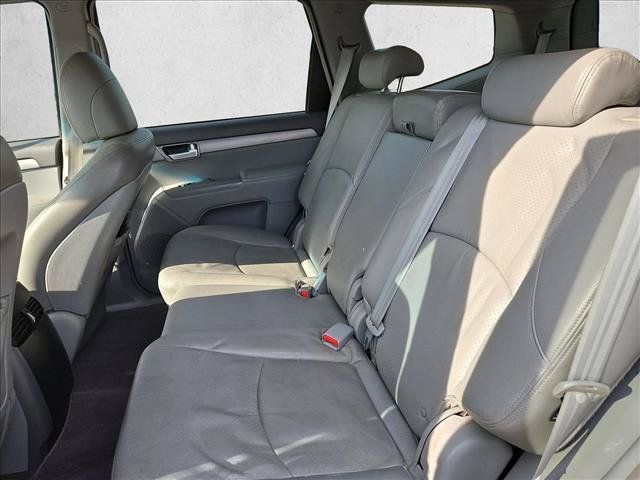 Used 2009 Kia Borrego LX w/ Convenience Pkg RWD image 16