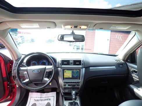 Used 2010 Ford Fusion SEL FWD image 9