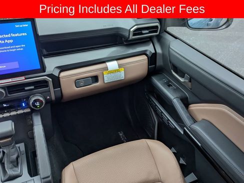 New 2026 Toyota 4Runner Limited AWD/4WD image 18