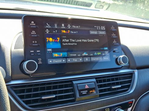 Used 2020 Honda Accord EX image 16