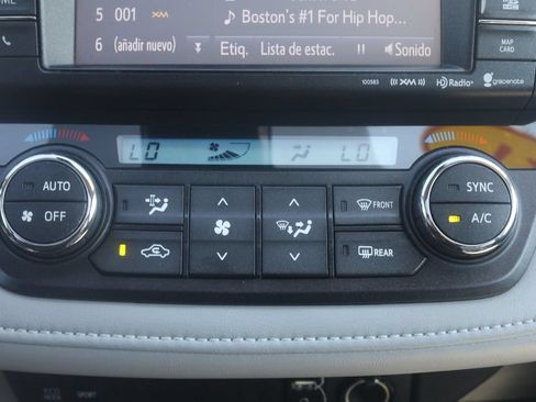 Used 2017 Toyota RAV4 XLE AWD/4WD image 14