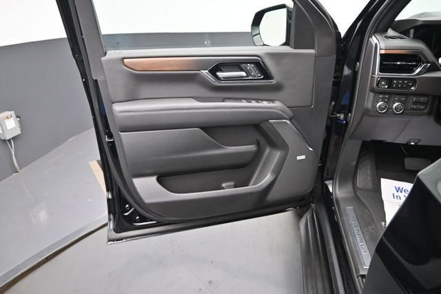 New 2026 GMC Yukon Denali w/ Advanced Technology Package AWD/4WD image 22