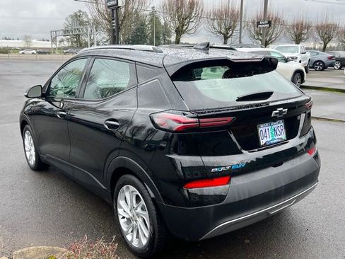 Used 2022 Chevrolet Bolt EUV LT image 5