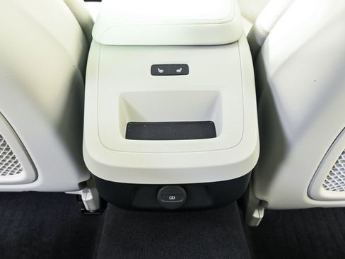 Used 2024 Volvo S60 B5 Core w/ Climate Package FWD image 21