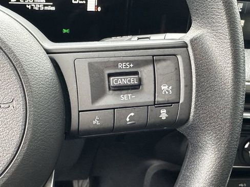 Certified 2025 Nissan Kicks SV FWD image 26