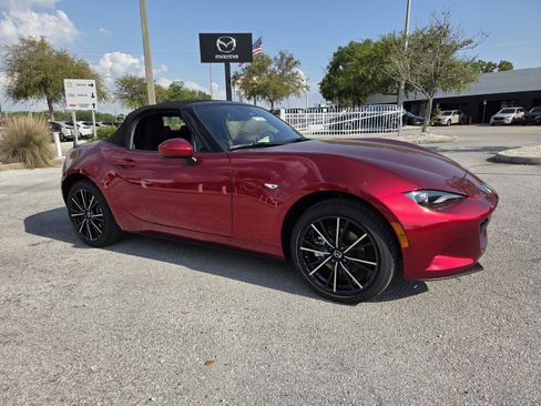 New 2026 MAZDA MX-5 Miata Grand Touring image 17