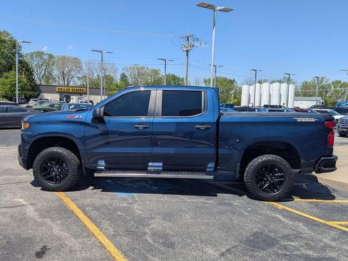 Used 2021 Chevrolet Silverado 1500 Custom Trail Boss AWD/4WD image 6