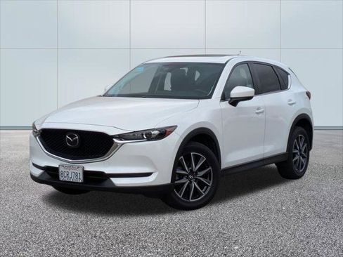 Used 2018 MAZDA CX-5 Touring w/ Preferred Equipment Package AWD/4WD image 1