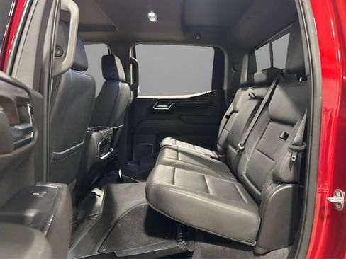 Used 2023 GMC Sierra 1500 SLT w/ SLT Premium Package image 40