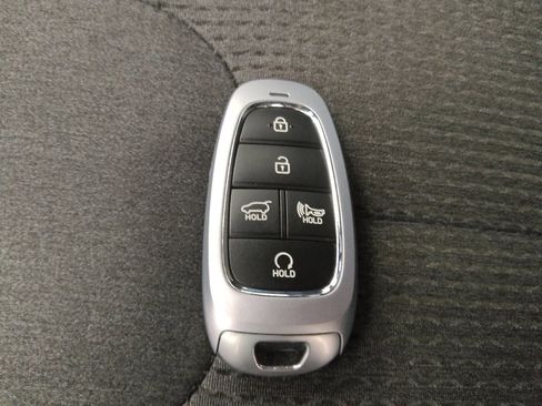 Used 2023 Hyundai Santa Fe SEL image 32