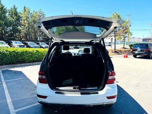 Used 2010 Mercedes-Benz ML 350 4MATIC image 16