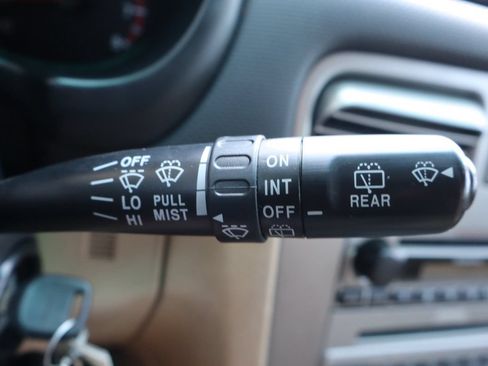 Used 2004 Subaru Forester 2.5X AWD/4WD image 30