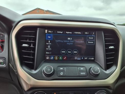 Used 2023 GMC Acadia Denali w/ Denali Ultimate Package image 13