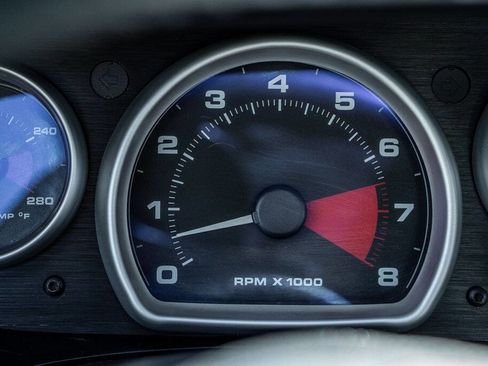 Used 2005 Ford GT image 93