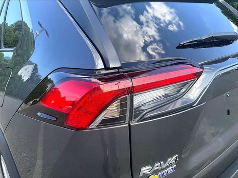 Used 2024 Toyota RAV4 LE AWD/4WD image 34