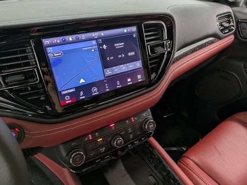 Used 2024 Dodge Durango SRT Hellcat image 10