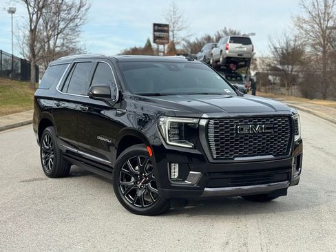 Used 2024 GMC Yukon Denali Ultimate image 2
