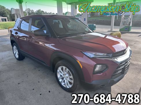 Used 2021 Chevrolet TrailBlazer LS FWD image 1