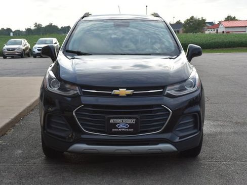 Used 2019 Chevrolet Trax LT w/ LT Convenience Package AWD/4WD image 13