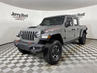 Used 2023 Jeep Gladiator Mojave w/ Trailer Tow Package AWD/4WD video 1
