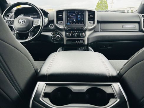 Used 2022 RAM 1500 Big Horn AWD/4WD image 22