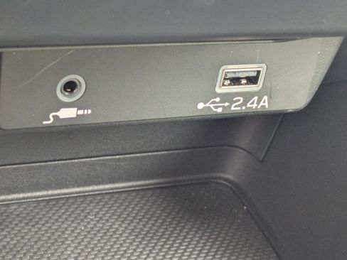 Certified 2025 Subaru Impreza 2.0i image 21