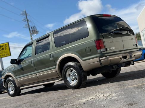 Used 2003 Ford Excursion Eddie Bauer RWD image 3