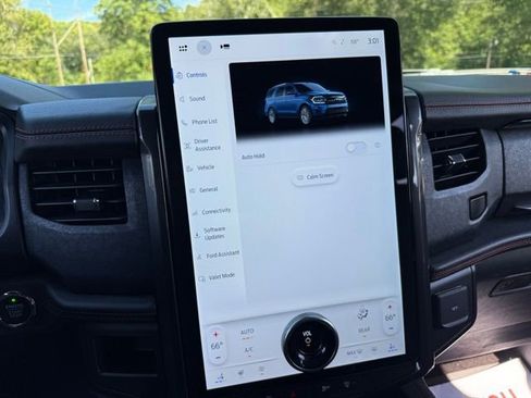 Certified 2022 Ford Expedition Max Limited image 32