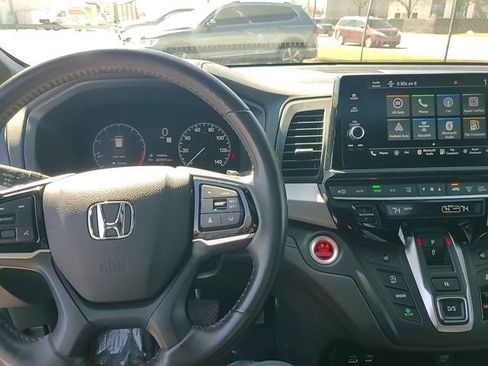 Used 2025 Honda Odyssey Sport-L image 25