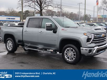 Used 2025 Chevrolet Silverado 2500 LTZ w/ LTZ Plus Package