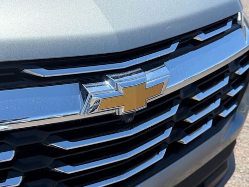 Used 2025 Chevrolet Equinox LT w/ Convenience Package II FWD image 27