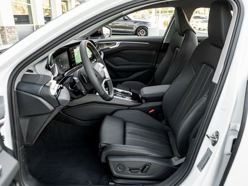 New 2026 Audi A6 Premium Plus image 13