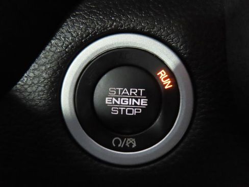 Used 2021 RAM 1500 Big Horn image 17