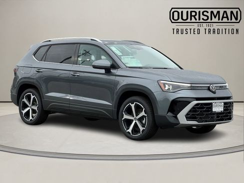 New 2025 Volkswagen Taos SEL image 1