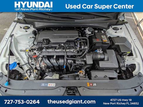 Used 2024 Hyundai Elantra SEL FWD image 12