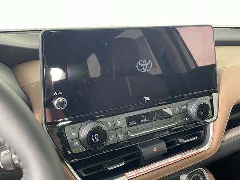 New 2026 Toyota Grand Highlander AWD image 5