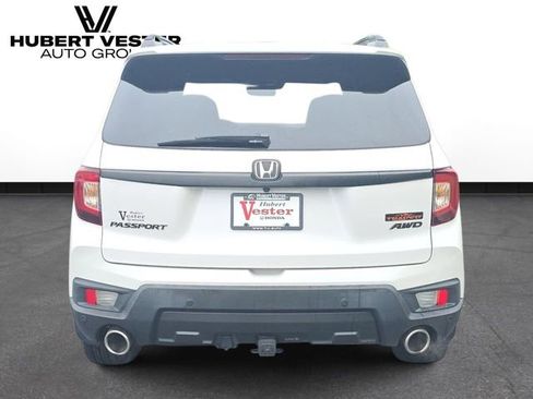 Used 2023 Honda Passport TrailSport image 7